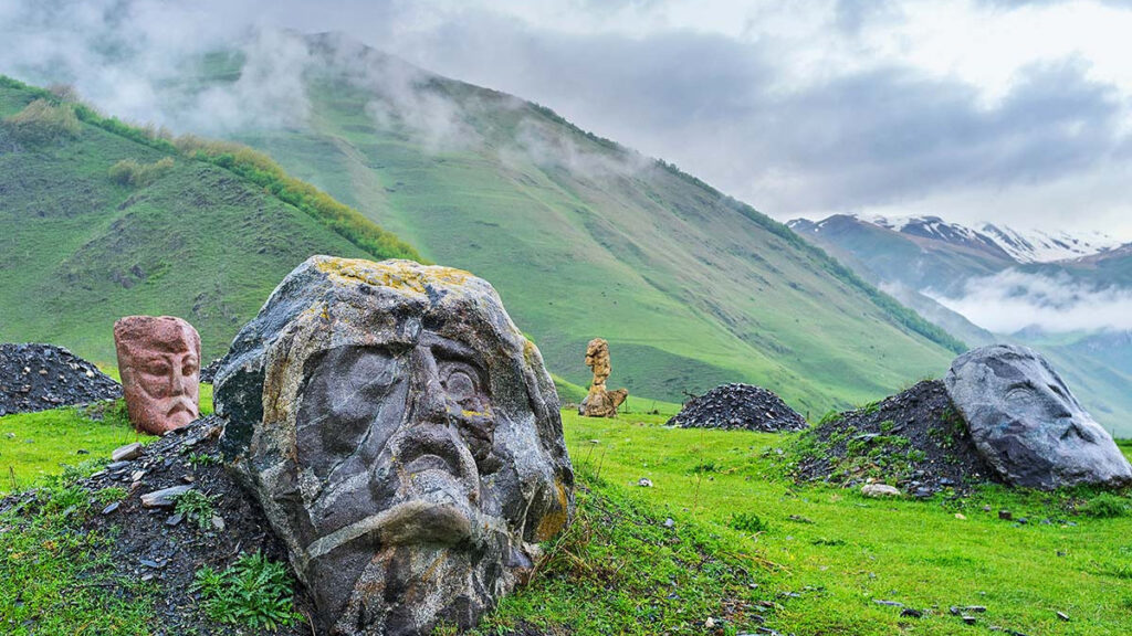 Enigmatic stone carvings at Sno Village Enigmatic stone carvings at Sno Village